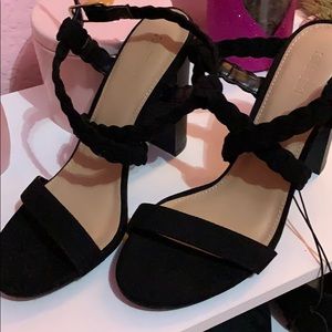 Brand new black heels